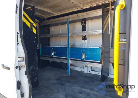 2021 Ford Transit-250 z USA, uszkodzony, nr VIN 1FTBR1C83MKA88607